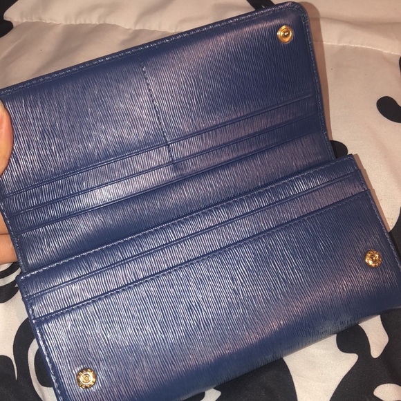 PRADA WALLET - Picture 3 of 9